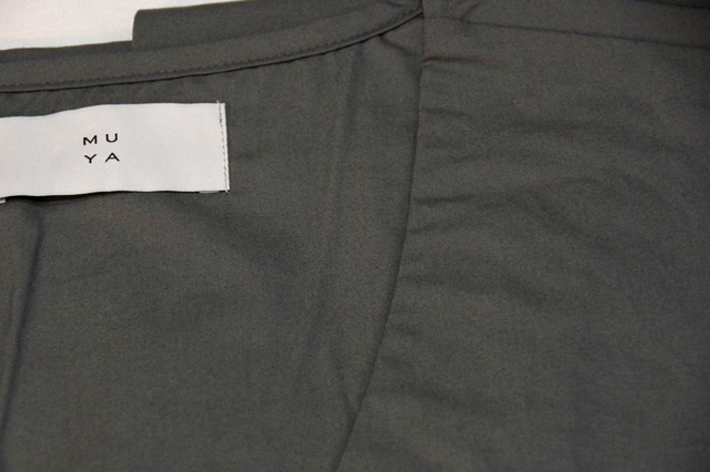 リバリーコート グレー